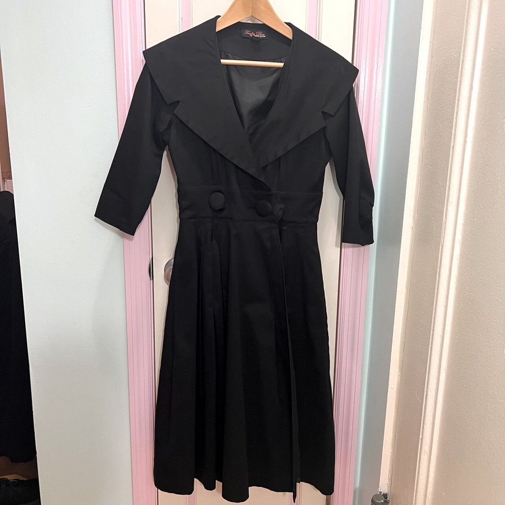 KELLY COAT DRESS- STRETCH COTTON SATIN Black Size 4